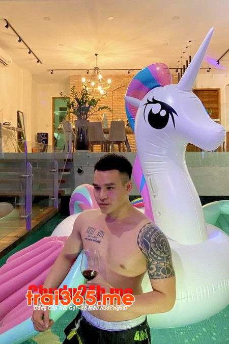 CHÀNG TRAI ĐẦY YÊU THƯƠNG, PHỤC VỤ TOP BOT GOOD RẤT LÀ TÌNH CẢM, MẶT THƯ SINH ( SIÊNG J51 )