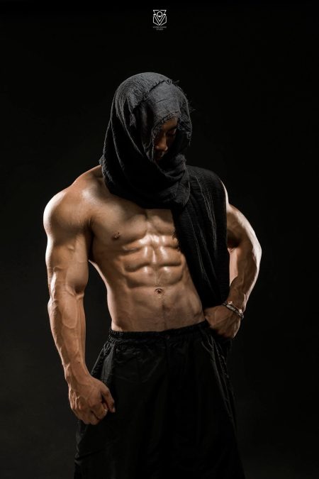 HOT BOY GYM CAO TO ĐẸP TRAI ĐIỀM ĐẠM MASSAGE KÍCH XXX GIỎI BAO TÊ TÁI ( CHÂU J189 )