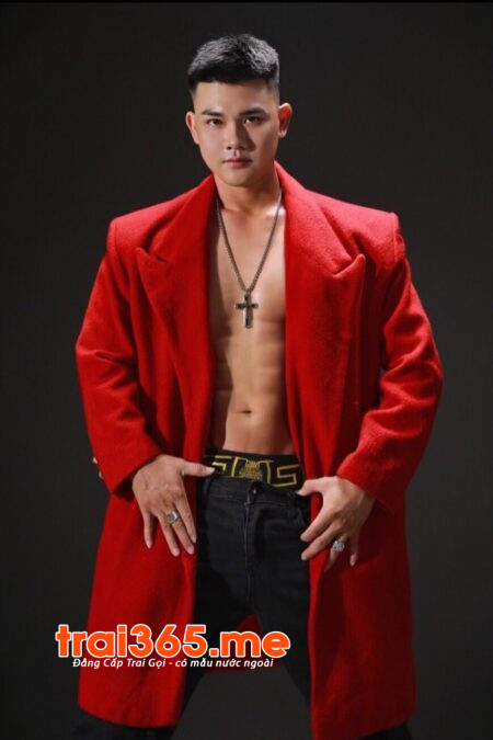 BOY MASSAGE VẺ ĐẸP NAM TÍNH, DỄ THƯƠNG NGOAN NGOÃN CỰC DÂM ( KHÔI J183 )