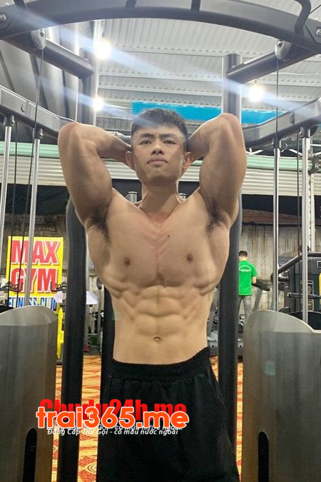SIÊU PHẨM PT KÈM 1:1, TRAI BODY CỰC ĐẸP LÀM TÌNH DÂM ĐIÊU LUYỆN, TOP MASSAGE RẤT GIỎI TÊ TÁI CUỘC TÌNH LUÔN AE!!! ( NGHĨA J08 )